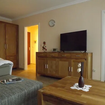 Willi Apartment *
